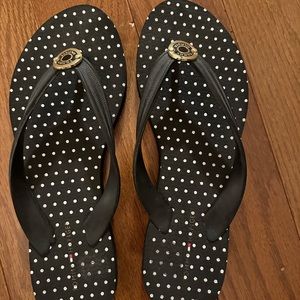 Women’s Tommy Hilfiger Flip Flops/Size 7-8